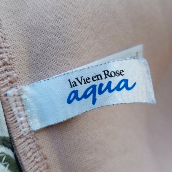 Tropical botanical fern leaf white and green bikini top - Picture 6 of 8